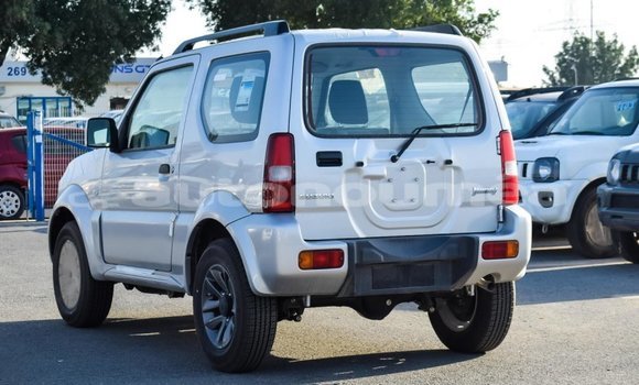 Buy Import Suzuki Jimny Other Car in Import - Dubai in Iles Buy Import Suzuki Jimny Other Car in Import - Dubai in Iles