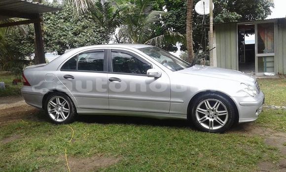 Buy Used Mercedes-Benz C–Class Other Car in Fayaoue in Iles