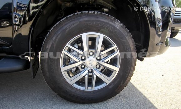 Acheter Import Voiture Toyota Land Cruiser Noir à Import - Dubai, Iles Acheter Import Voiture Toyota Land Cruiser Noir à Import - Dubai, Iles