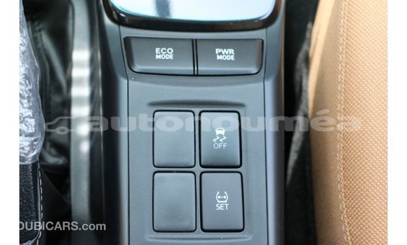 Acheter Import Voiture Toyota Fortuner Noir à Import - Dubai, Iles Acheter Import Voiture Toyota Fortuner Noir à Import - Dubai, Iles