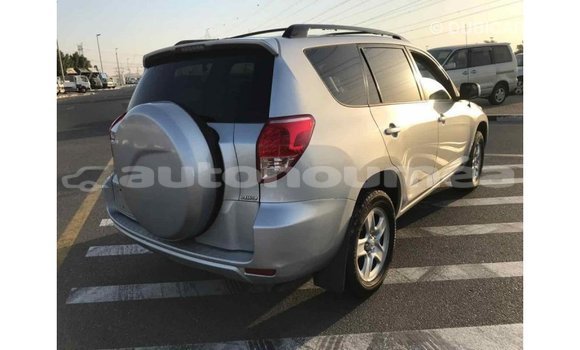 Acheter Import Utilitaire Toyota HiAce Autre à Import - Dubai, Iles Acheter Import Utilitaire Toyota HiAce Autre à Import - Dubai, Iles