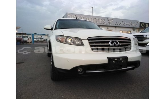 Buy Import Infiniti FX White Car in Import - Dubai in Iles