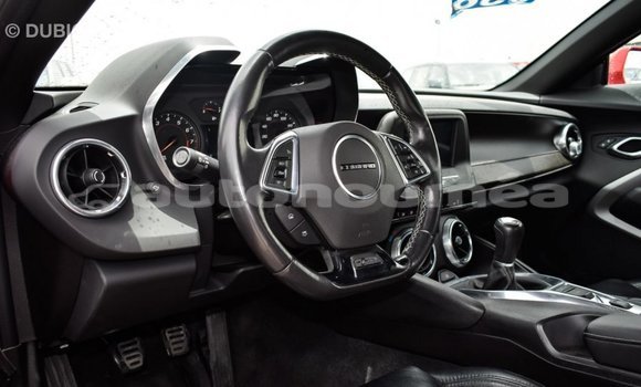 Acheter Import Voiture Chevrolet Camaro Rouge à Import - Dubai, Iles Acheter Import Voiture Chevrolet Camaro Rouge à Import - Dubai, Iles