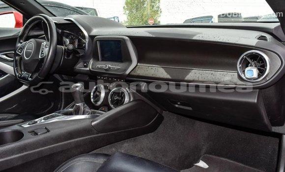 Acheter Import Voiture Chevrolet Camaro Rouge à Import - Dubai, Iles Acheter Import Voiture Chevrolet Camaro Rouge à Import - Dubai, Iles