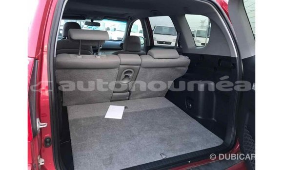 Acheter Import Utilitaire Toyota HiAce Rouge à Import - Dubai, Iles Acheter Import Utilitaire Toyota HiAce Rouge à Import - Dubai, Iles