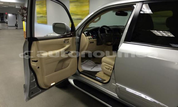 Buy Used Lexus LX 570 Beige Car in Houailu in Nord Buy Used Lexus LX 570 Beige Car in Houailu in Nord