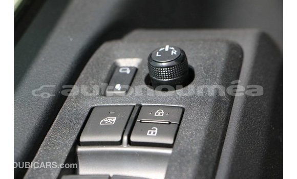 Acheter Import Voiture Toyota Hiace Blanc à Import - Dubai, Iles Acheter Import Voiture Toyota Hiace Blanc à Import - Dubai, Iles