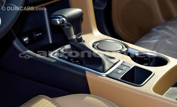 Buy Import Kia Sportage Other Car in Import - Dubai in Iles Buy Import Kia Sportage Other Car in Import - Dubai in Iles
