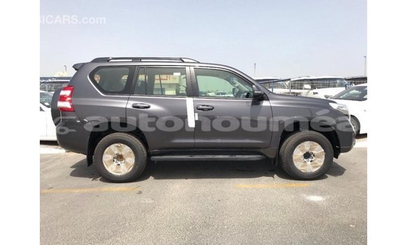 Acheter Import Voiture Toyota Prado Autre à Import - Dubai, Iles Acheter Import Voiture Toyota Prado Autre à Import - Dubai, Iles