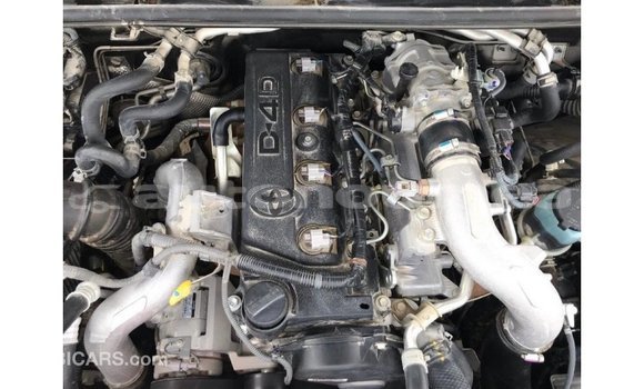 Acheter Import Voiture Toyota Prado Autre à Import - Dubai, Iles Acheter Import Voiture Toyota Prado Autre à Import - Dubai, Iles