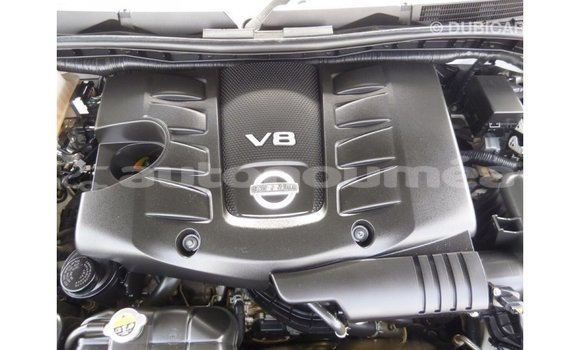 Acheter Import Voiture Nissan Patrol Blanc à Import - Dubai, Iles Acheter Import Voiture Nissan Patrol Blanc à Import - Dubai, Iles