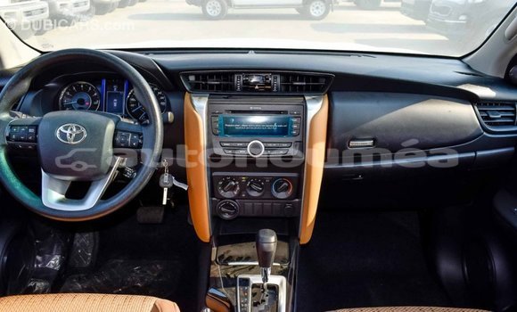 Buy Import Toyota Fortuner Other Car in Import - Dubai in Iles Buy Import Toyota Fortuner Other Car in Import - Dubai in Iles