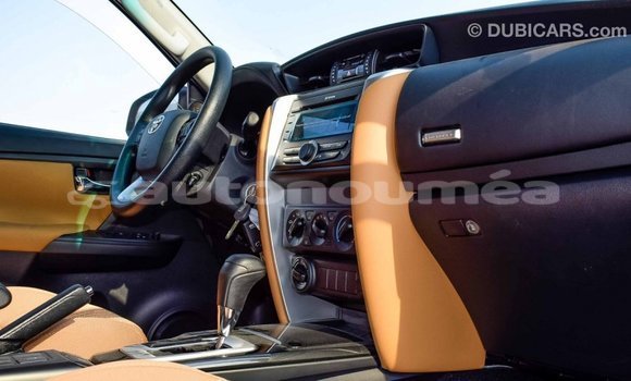 Buy Import Toyota Fortuner Other Car in Import - Dubai in Iles Buy Import Toyota Fortuner Other Car in Import - Dubai in Iles