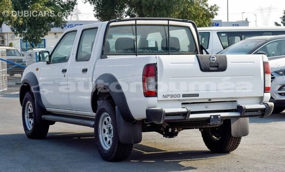 Buy Import Nissan NP 300 White Car in Import - Dubai in Iles Buy Import Nissan NP 300 White Car in Import - Dubai in Iles