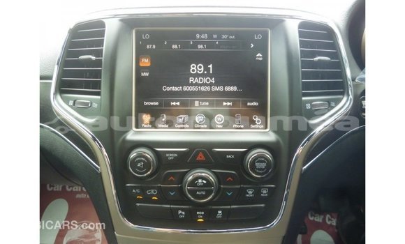 Acheter Import Voiture Jeep Grand Cherokee Autre à Import - Dubai, Iles Acheter Import Voiture Jeep Grand Cherokee Autre à Import - Dubai, Iles