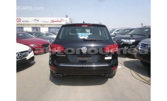 Acheter Import Voiture Volkswagen Touareg Noir à Import - Dubai, Iles Acheter Import Voiture Volkswagen Touareg Noir à Import - Dubai, Iles