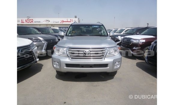Acheter Import Voiture Toyota Land Cruiser Autre à Import - Dubai, Iles Acheter Import Voiture Toyota Land Cruiser Autre à Import - Dubai, Iles