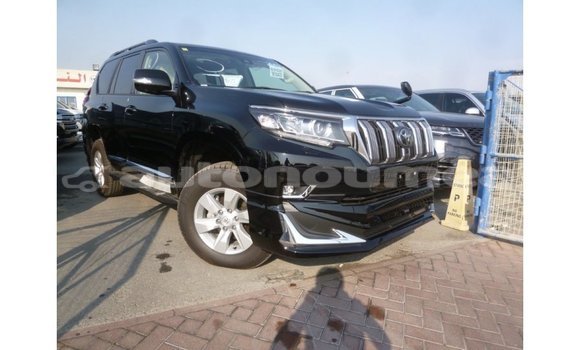 Acheter Import Voiture Toyota Prado Noir à Import - Dubai, Iles Acheter Import Voiture Toyota Prado Noir à Import - Dubai, Iles