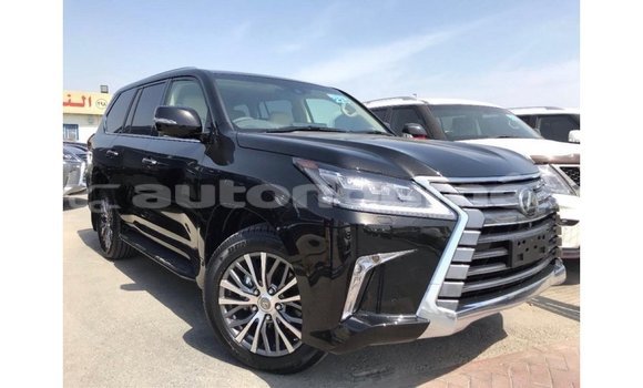 Acheter Import Voiture Lexus LX Noir à Import - Dubai, Iles Acheter Import Voiture Lexus LX Noir à Import - Dubai, Iles