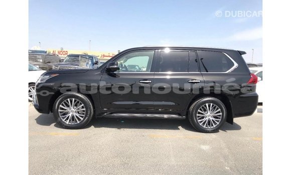 Acheter Import Voiture Lexus LX Noir à Import - Dubai, Iles Acheter Import Voiture Lexus LX Noir à Import - Dubai, Iles