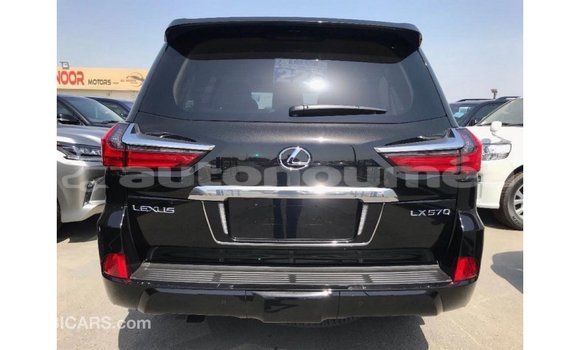 Acheter Import Voiture Lexus LX Noir à Import - Dubai, Iles Acheter Import Voiture Lexus LX Noir à Import - Dubai, Iles