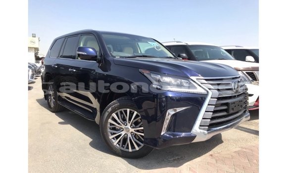 Acheter Import Voiture Lexus LX Bleu à Import - Dubai, Iles Acheter Import Voiture Lexus LX Bleu à Import - Dubai, Iles