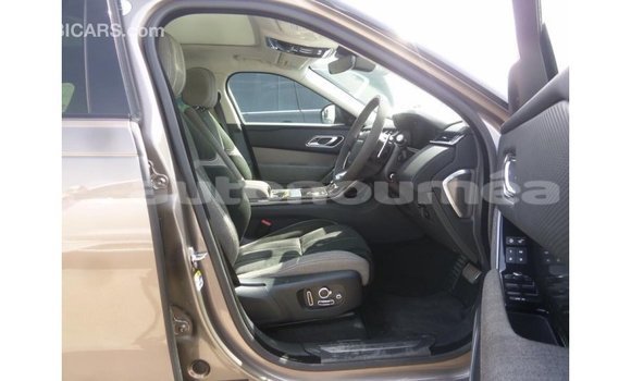 Buy Import Land Rover Range Rover Brown Car in Import - Dubai in Iles Buy Import Land Rover Range Rover Brown Car in Import - Dubai in Iles