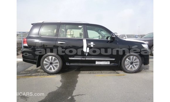 Acheter Import Voiture Toyota Land Cruiser Noir à Import - Dubai, Iles Acheter Import Voiture Toyota Land Cruiser Noir à Import - Dubai, Iles