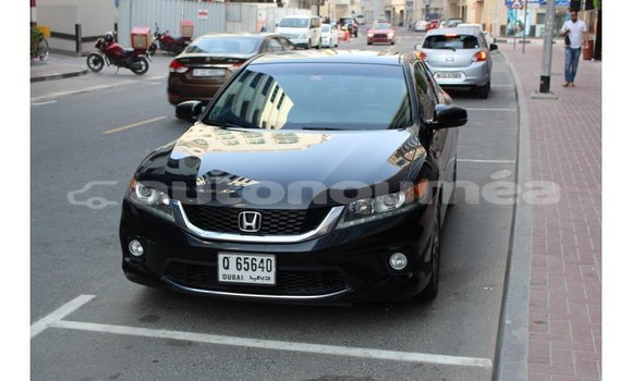 Acheter Import Voiture Honda Accord Noir à Import - Dubai, Iles