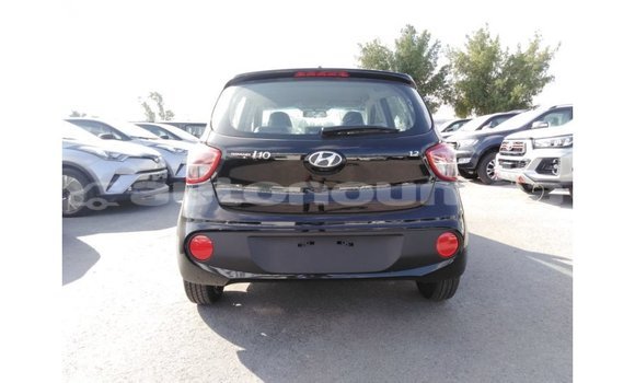 Buy Import Hyundai i10 Black Car in Import - Dubai in Iles Buy Import Hyundai i10 Black Car in Import - Dubai in Iles