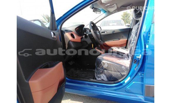 Buy Import Hyundai i10 Blue Car in Import - Dubai in Iles Buy Import Hyundai i10 Blue Car in Import - Dubai in Iles