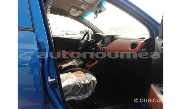 Buy Import Hyundai i10 Blue Car in Import - Dubai in Iles Buy Import Hyundai i10 Blue Car in Import - Dubai in Iles