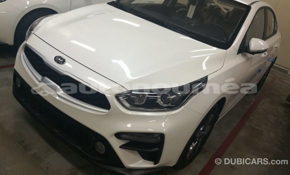 Buy Import Kia Cerato White Car in Import - Dubai in Iles Buy Import Kia Cerato White Car in Import - Dubai in Iles