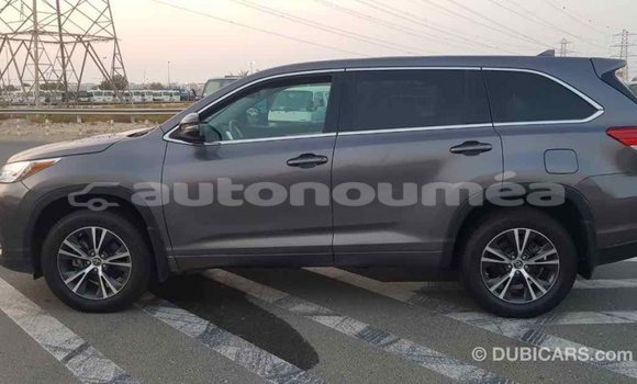 Acheter Import Voiture Toyota Highlander Autre à Import - Dubai, Iles Acheter Import Voiture Toyota Highlander Autre à Import - Dubai, Iles