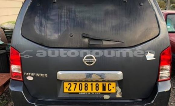 Buy Used Nissan Pathfinder Other Car in Paita in Sud