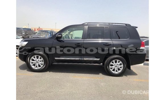 Acheter Import Voiture Toyota Land Cruiser Noir à Import - Dubai, Iles Acheter Import Voiture Toyota Land Cruiser Noir à Import - Dubai, Iles