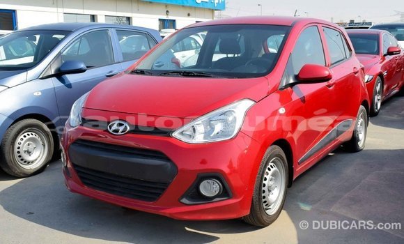 Buy Import Hyundai i10 Red Car in Import - Dubai in Iles Buy Import Hyundai i10 Red Car in Import - Dubai in Iles