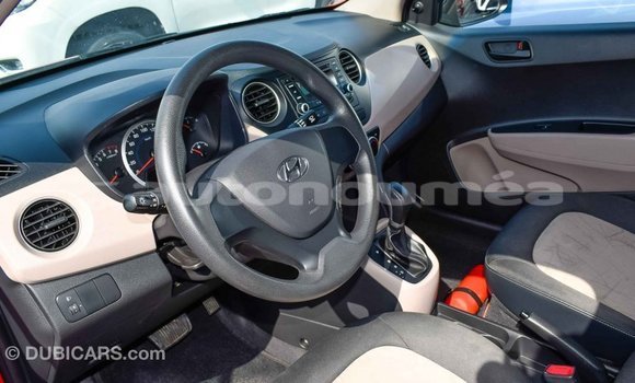 Buy Import Hyundai i10 Red Car in Import - Dubai in Iles Buy Import Hyundai i10 Red Car in Import - Dubai in Iles