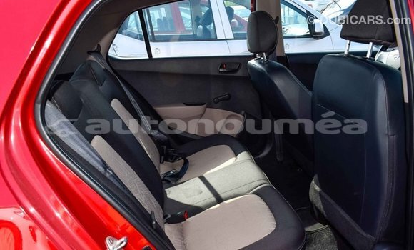 Buy Import Hyundai i10 Red Car in Import - Dubai in Iles Buy Import Hyundai i10 Red Car in Import - Dubai in Iles