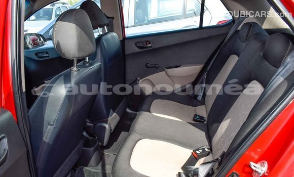 Buy Import Hyundai i10 Red Car in Import - Dubai in Iles Buy Import Hyundai i10 Red Car in Import - Dubai in Iles