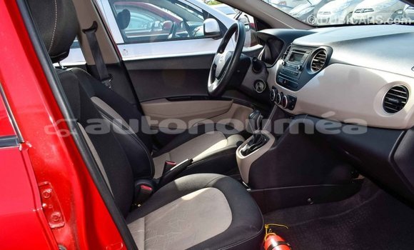 Buy Import Hyundai i10 Red Car in Import - Dubai in Iles Buy Import Hyundai i10 Red Car in Import - Dubai in Iles