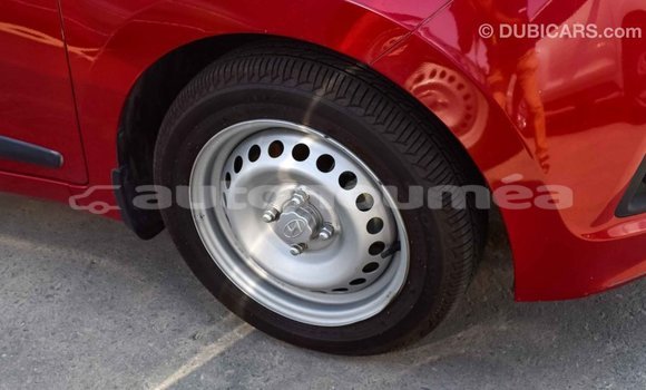 Buy Import Hyundai i10 Red Car in Import - Dubai in Iles Buy Import Hyundai i10 Red Car in Import - Dubai in Iles