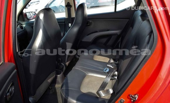 Buy Import Hyundai i10 Red Car in Import - Dubai in Iles Buy Import Hyundai i10 Red Car in Import - Dubai in Iles
