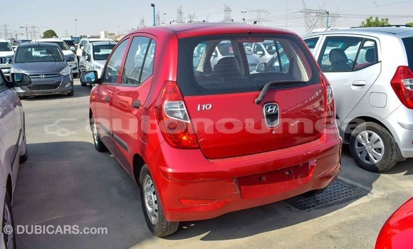 Buy Import Hyundai i10 Red Car in Import - Dubai in Iles Buy Import Hyundai i10 Red Car in Import - Dubai in Iles