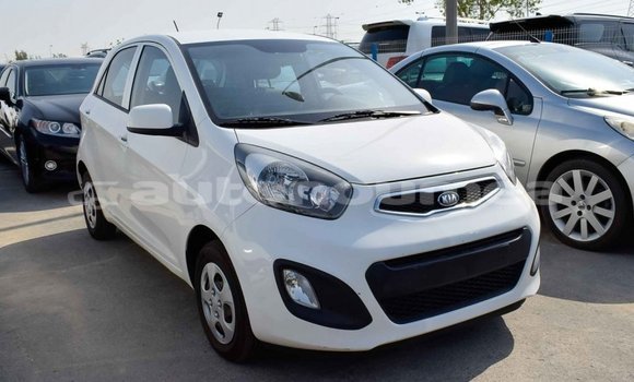 Acheter Import Voiture Kia Picanto Blanc à Import - Dubai, Iles Acheter Import Voiture Kia Picanto Blanc à Import - Dubai, Iles
