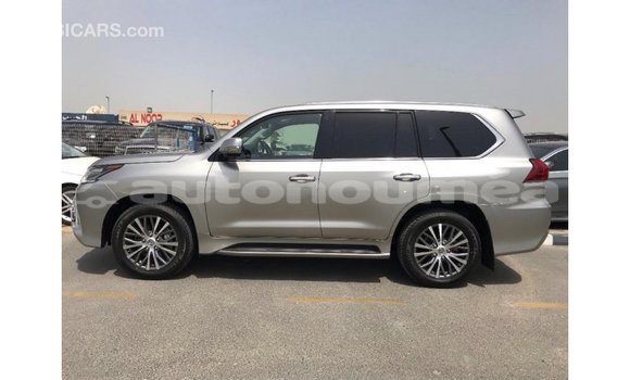 Acheter Import Voiture Lexus LX Autre à Import - Dubai, Iles Acheter Import Voiture Lexus LX Autre à Import - Dubai, Iles