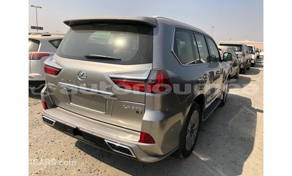 Acheter Import Voiture Lexus LX Autre à Import - Dubai, Iles Acheter Import Voiture Lexus LX Autre à Import - Dubai, Iles