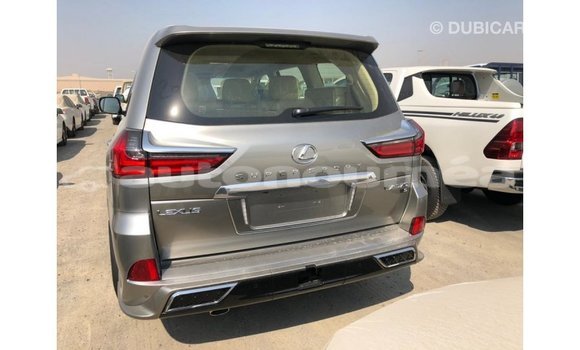 Acheter Import Voiture Lexus LX Autre à Import - Dubai, Iles Acheter Import Voiture Lexus LX Autre à Import - Dubai, Iles