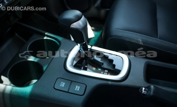 Acheter Import Voiture Toyota Hilux Noir à Import - Dubai, Iles Acheter Import Voiture Toyota Hilux Noir à Import - Dubai, Iles