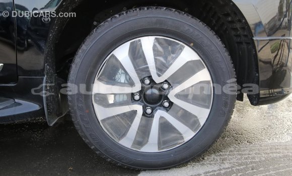 Acheter Import Voiture Toyota Land Cruiser Noir à Import - Dubai, Iles Acheter Import Voiture Toyota Land Cruiser Noir à Import - Dubai, Iles